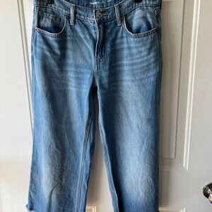 Old Navy Sz 6 wide leg mid rise cropped Capri jeans